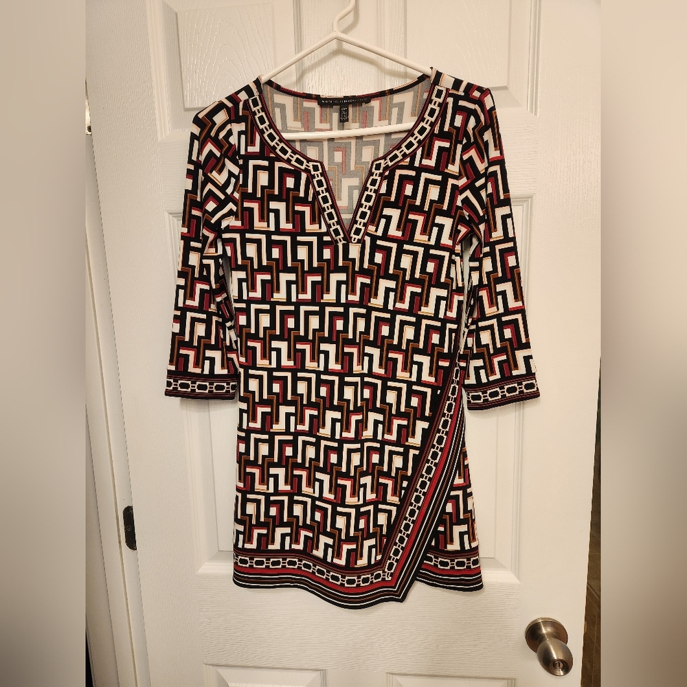 WHBM Asymmetric Tunic in a Geometric Pattern, Size XXS